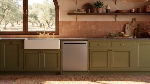 LG Built-in Dishwasher - EuroCucina 2026 line-up with AI SenseClean (retail model number not published in launch materials)